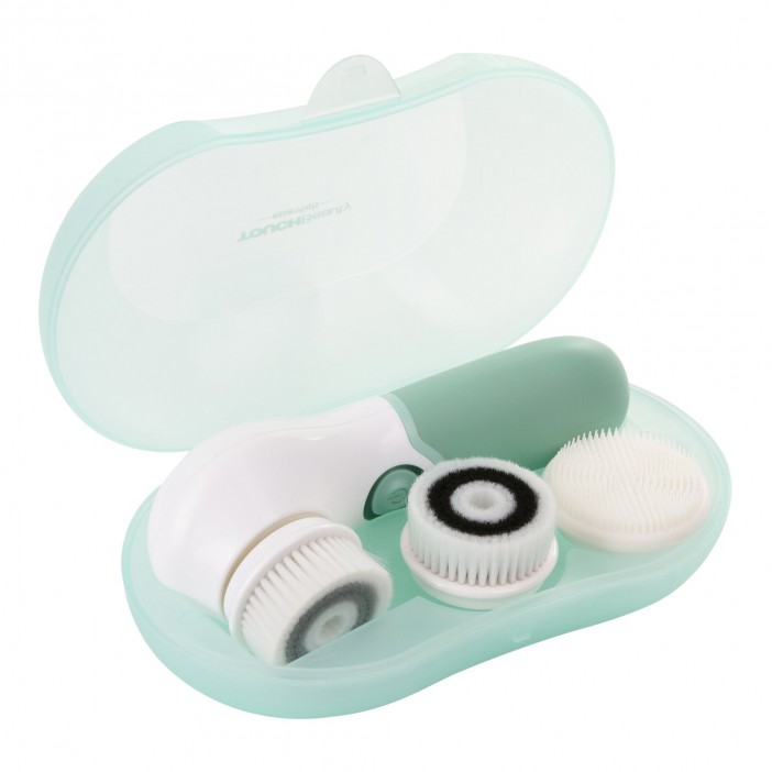 Que penser de la brosse électronique comme nettoyeur de visage ?